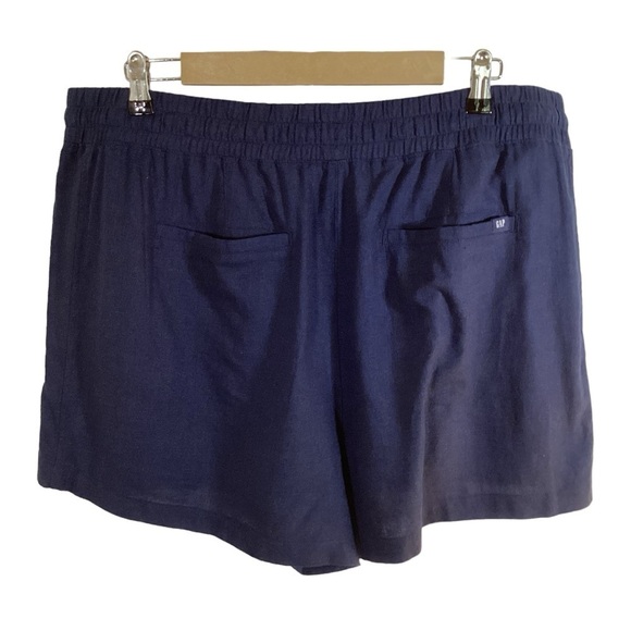 Gap Women’s Blue Linen Blend Shorts With Drawstring.  Size XL - Picture 2 of 5